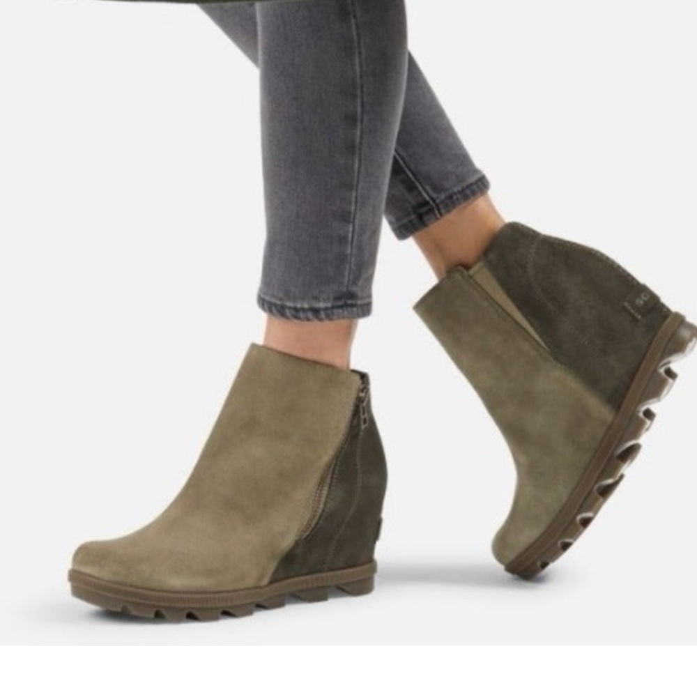 Sorel Joan Of Arctic Gray Wedge Ankle Boots Women’s Size 6.5